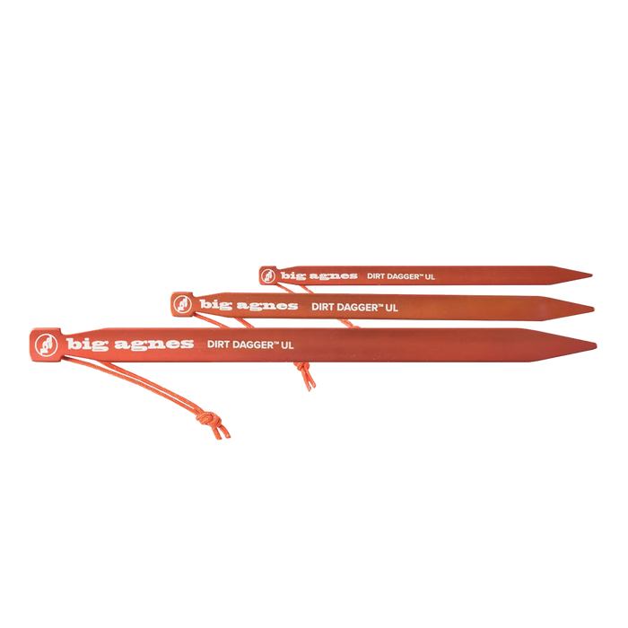 Dirt Dagger UL Tent Stakes Pack of 6 Side By Side