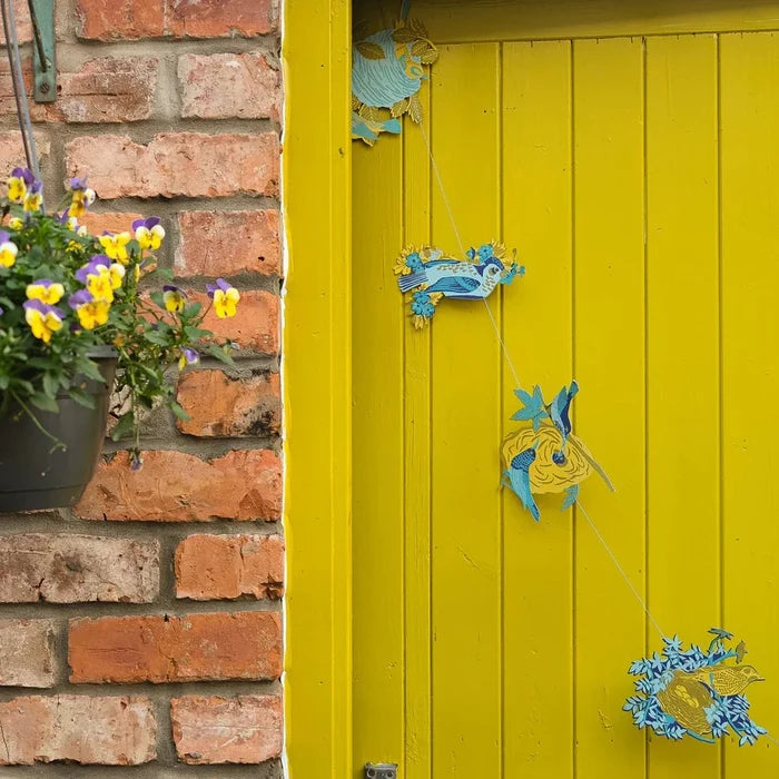 Three metre screen-printed spring garland featuring birds nests - Winter's Moon