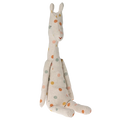 maileg - medium safari friend giraffe - winter's moon